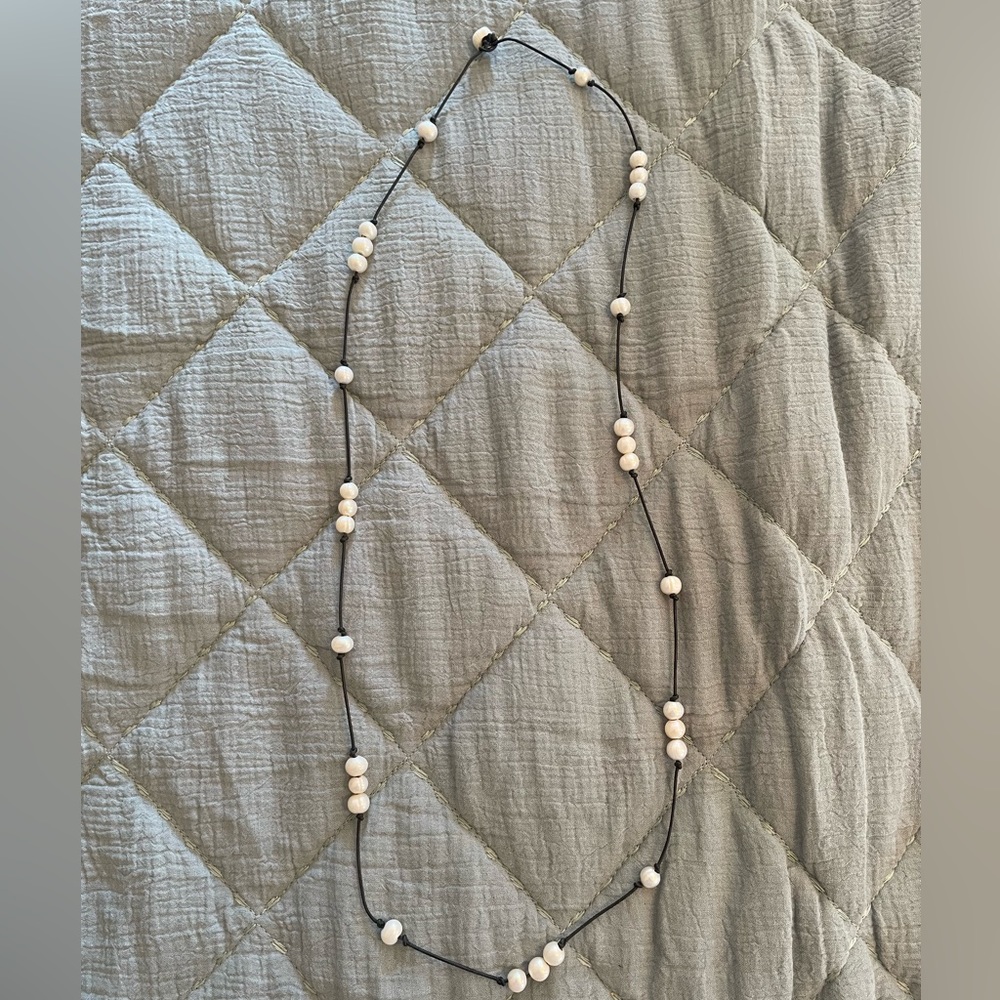 Long Leather/Pearl Necklace